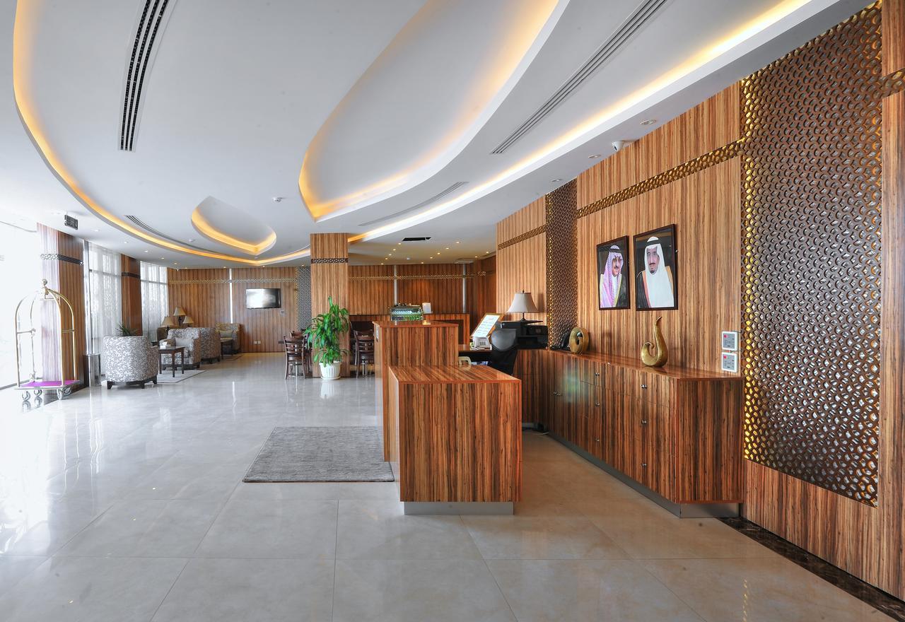 Auris Al Fanar Suites Rijád Exteriér fotografie